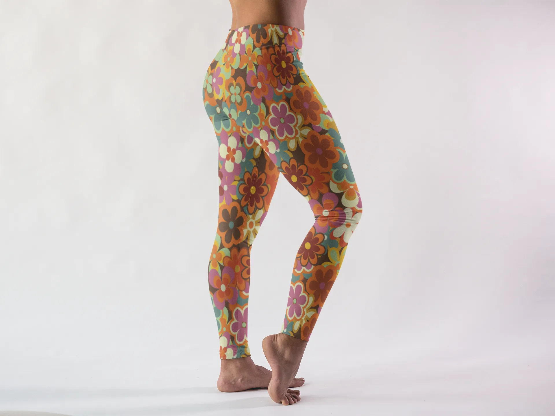 70s Flower Pattern Leggings