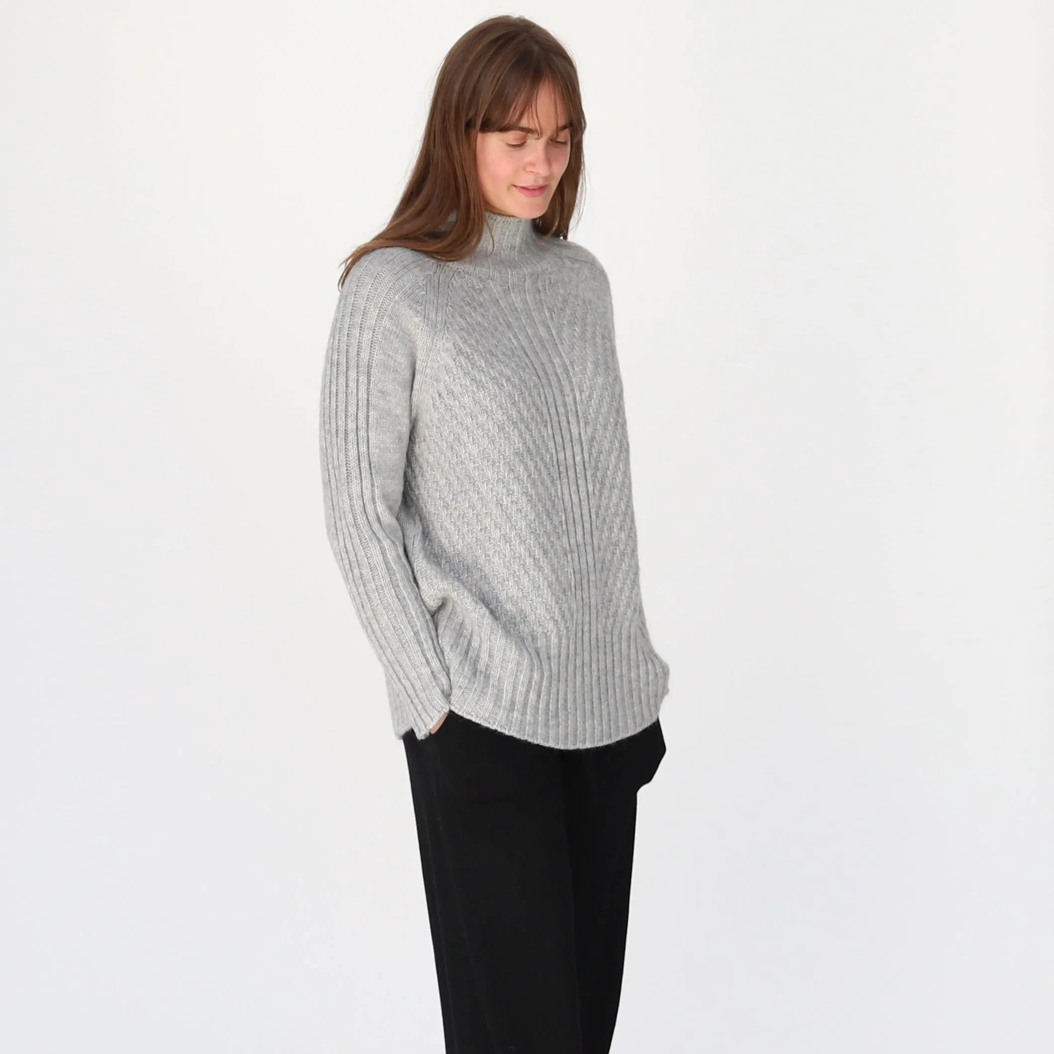 ALPACA RAY JUMPER LIGHT GREY