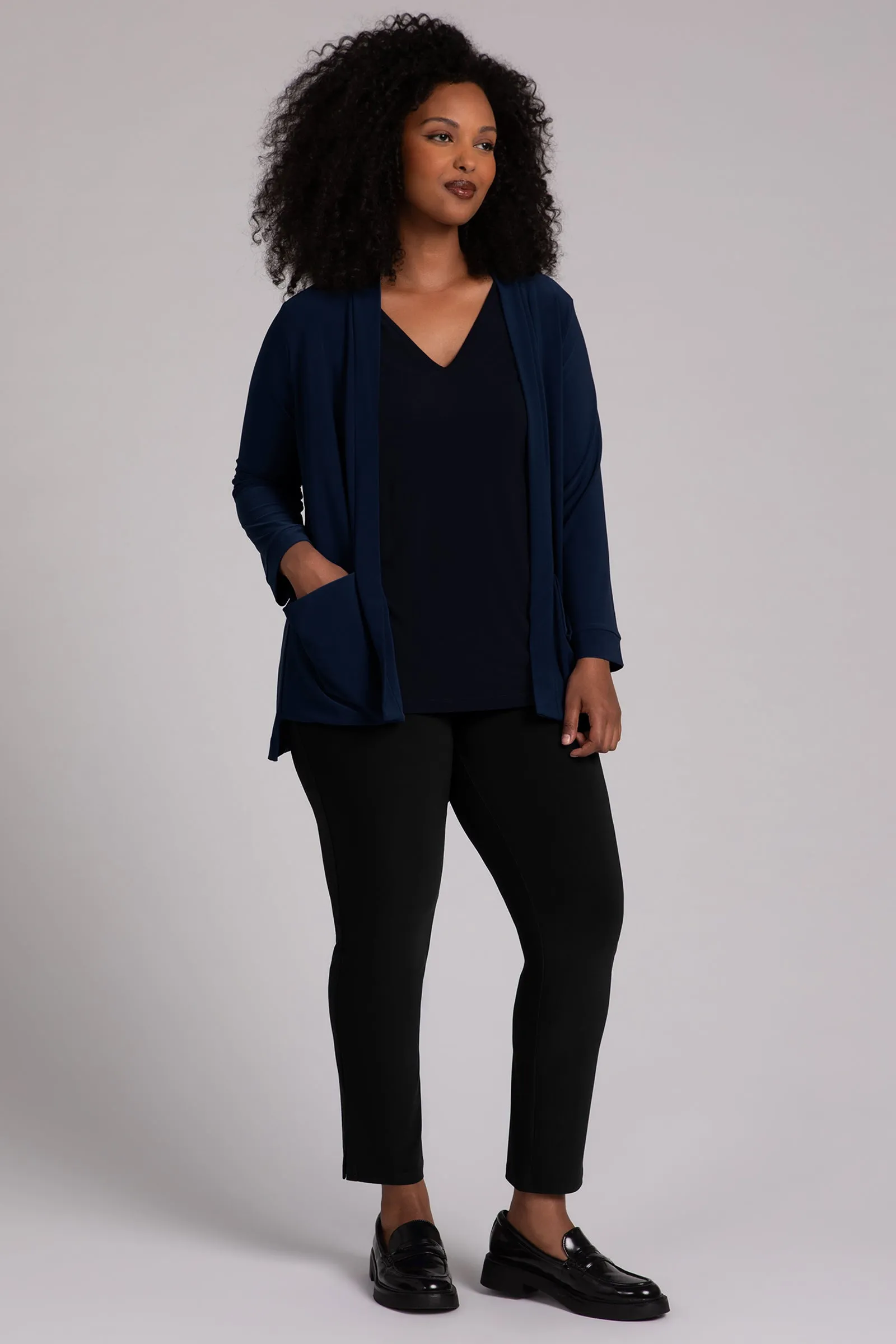 Core Cardigan Plus | Navy