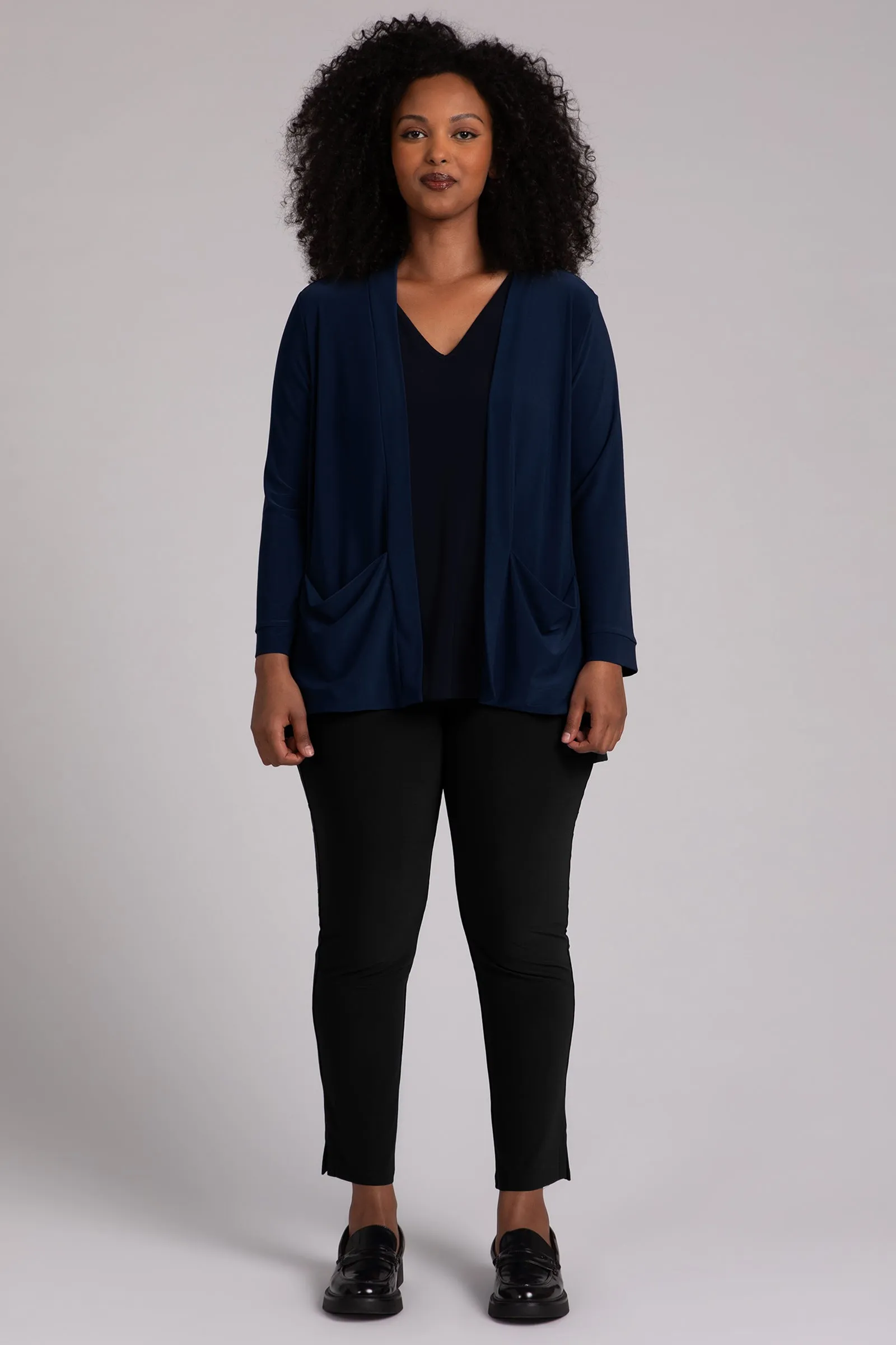 Core Cardigan Plus | Navy