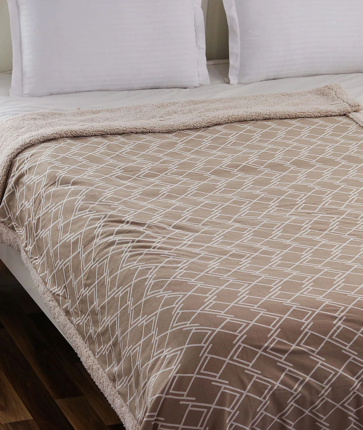 Gianna-  Stone & Natural Cotton Knitted Single Bed Blanket layered with Warm Sherpa Fabric