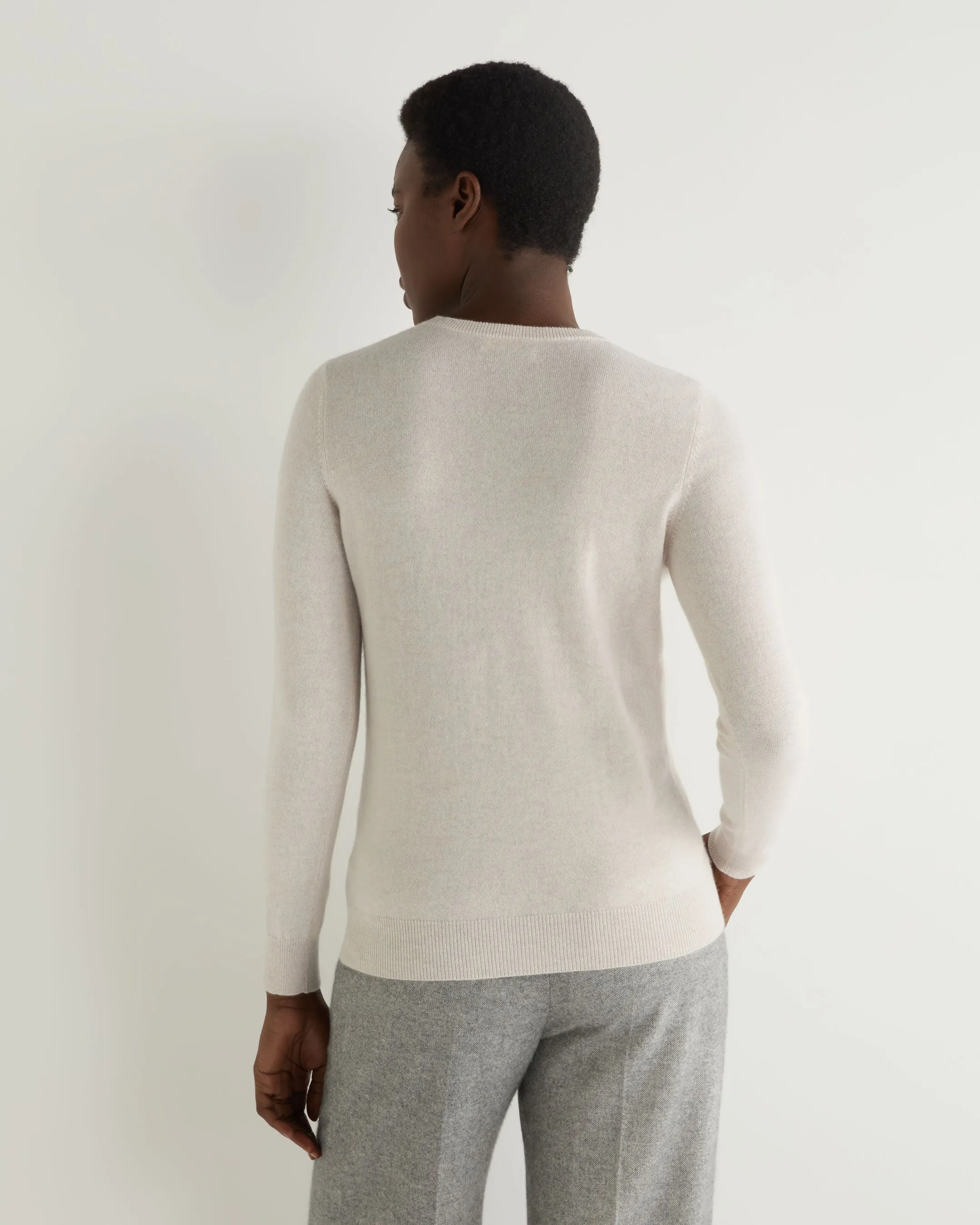 Women's Evie Classic Round Neck Cashmere Jumper Frost White